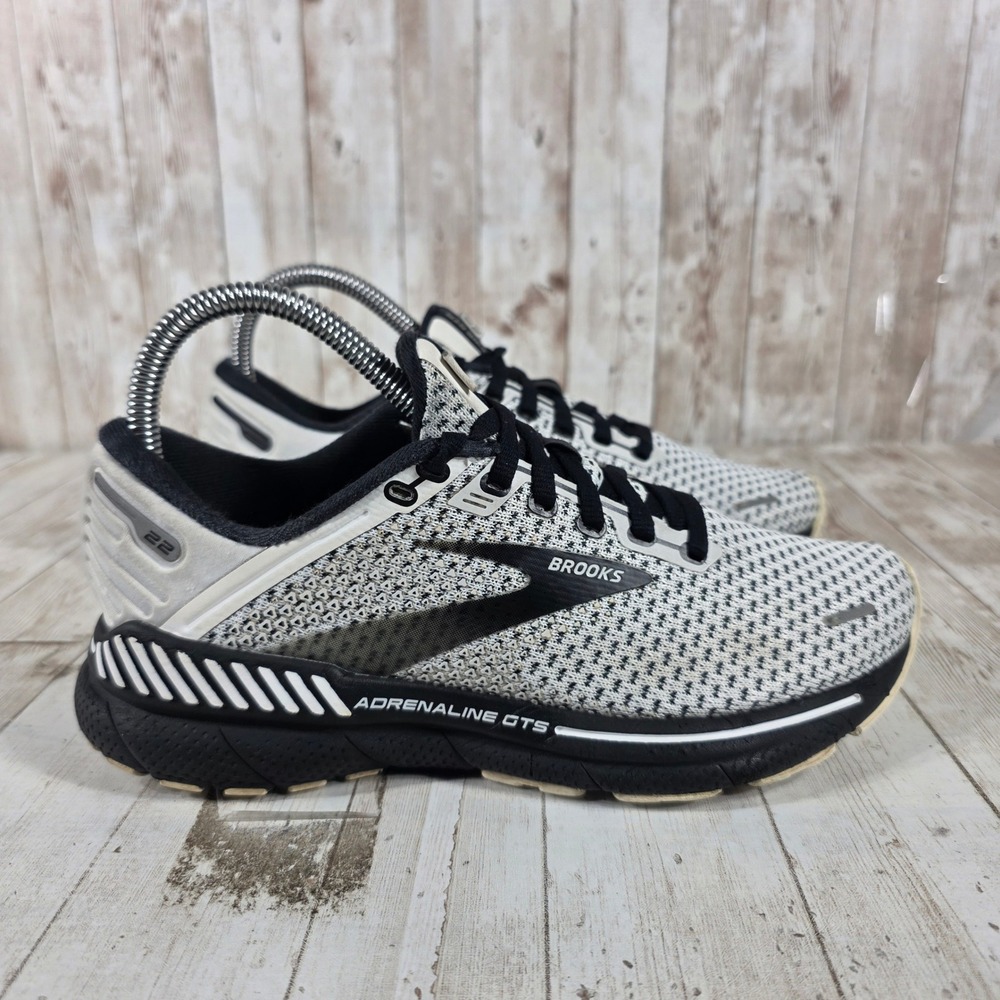 Brooks Adrenaline GTS 22 Womens Running Shoes White Black 1203531B135 Size 6 B